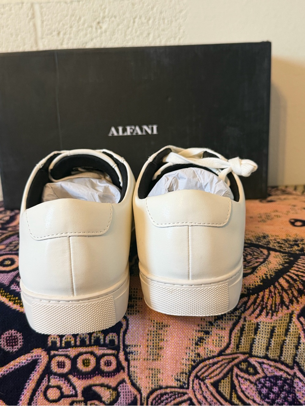 Alfani Men’s White Leather Minimalist Sneakers - Picture 5 of 7